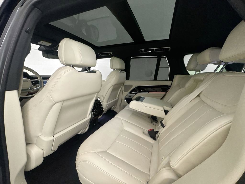 Certified 2023 Land Rover Range Rover SE AWD/4WD image 24