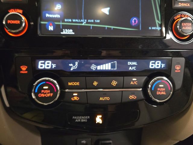 Used 2016 Nissan Rogue SL image 19