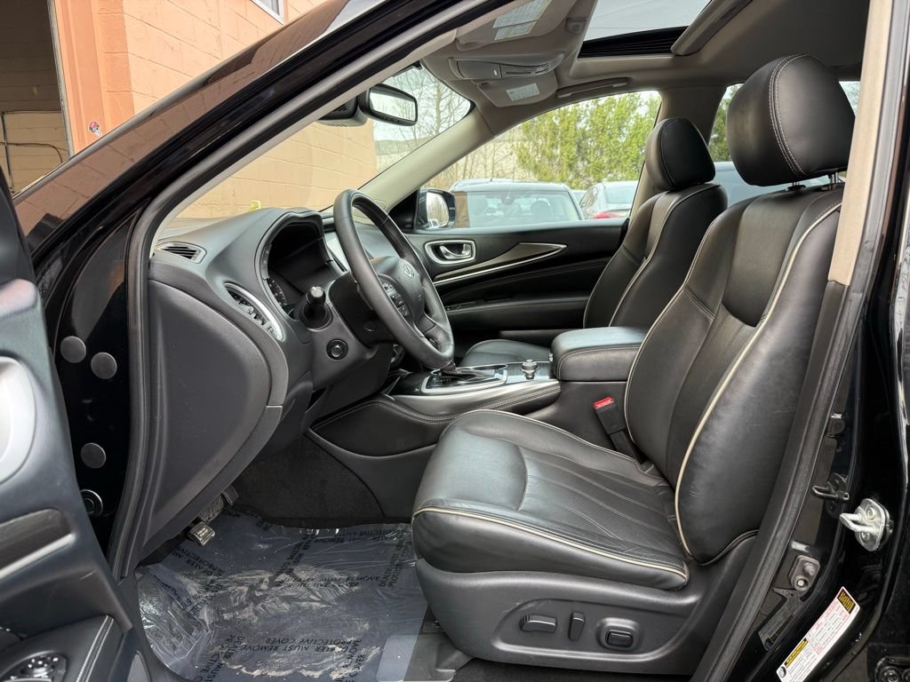 Used 2019 INFINITI QX60 Luxe w/ Essential Package AWD/4WD image 9