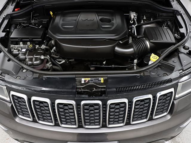 Used 2021 Jeep Grand Cherokee Limited image 31