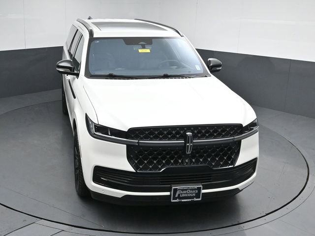 Used 2025 Lincoln Navigator L Reserve w/ Jet Appearance Package image 42