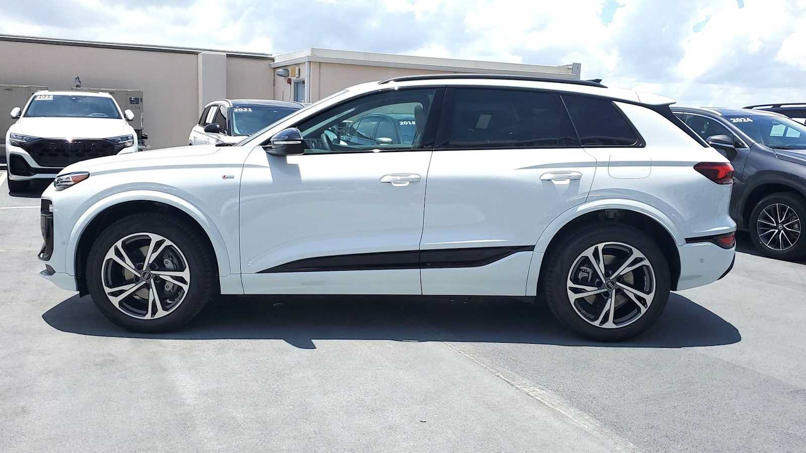 New 2027 Audi Q6 e-tron Premium Plus AWD/4WD image 3
