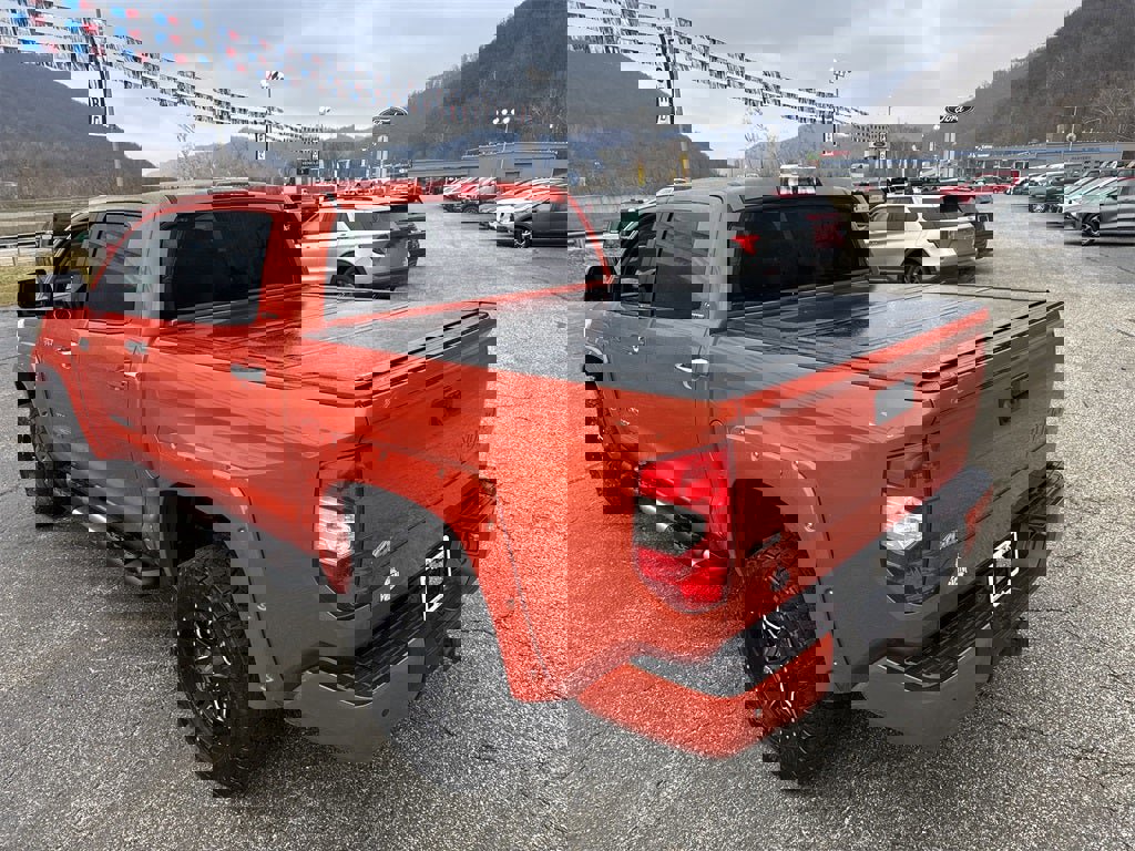 Used 2017 Toyota Tundra Limited image 7