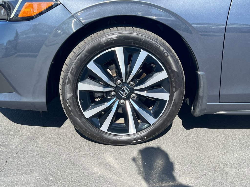 Used 2023 Honda Civic EX-L image 6