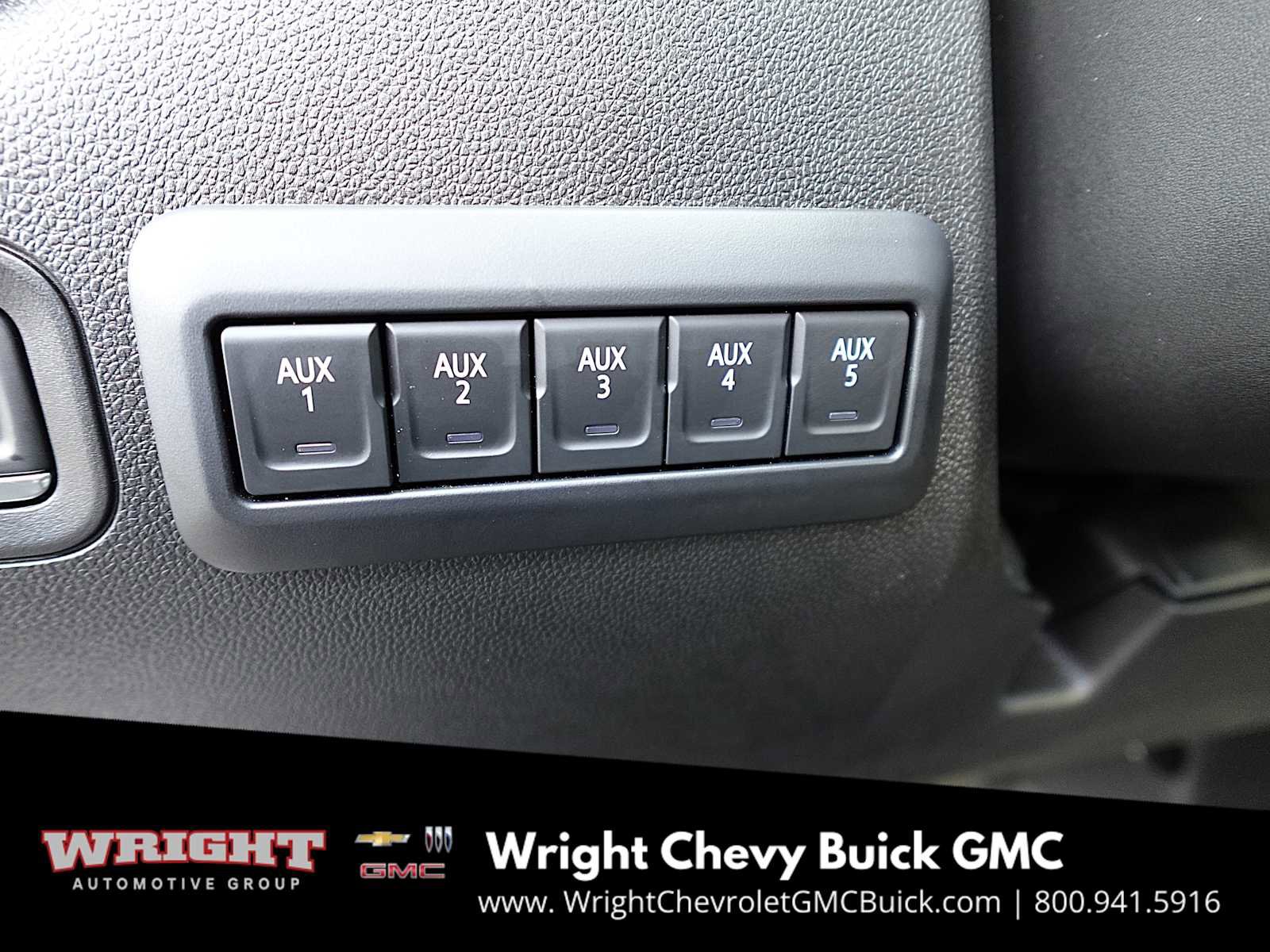 Used 2025 Chevrolet Silverado 3500 W/T w/ WT Convenience Package image 17