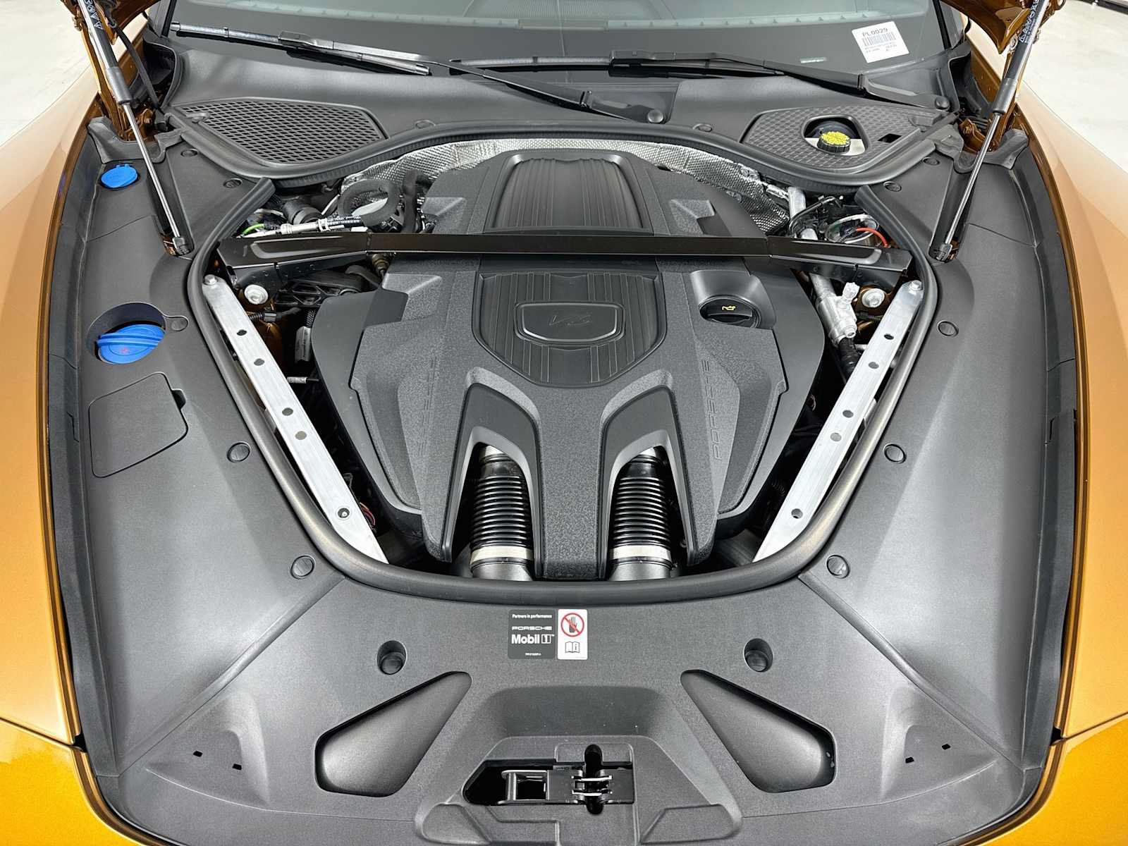 Used 2026 Porsche Panamera RWD image 31