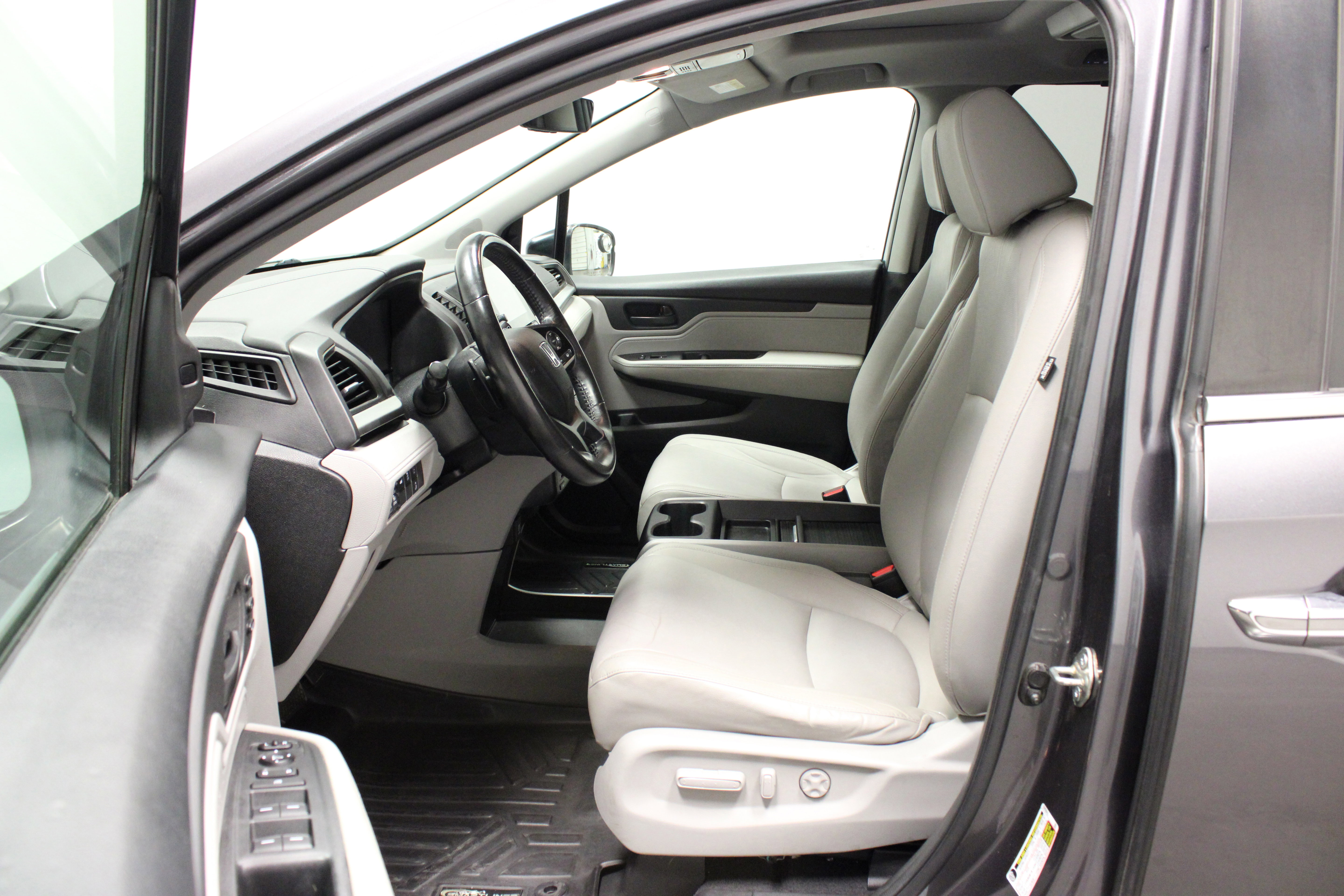 Used 2019 Honda Odyssey EX-L image 13