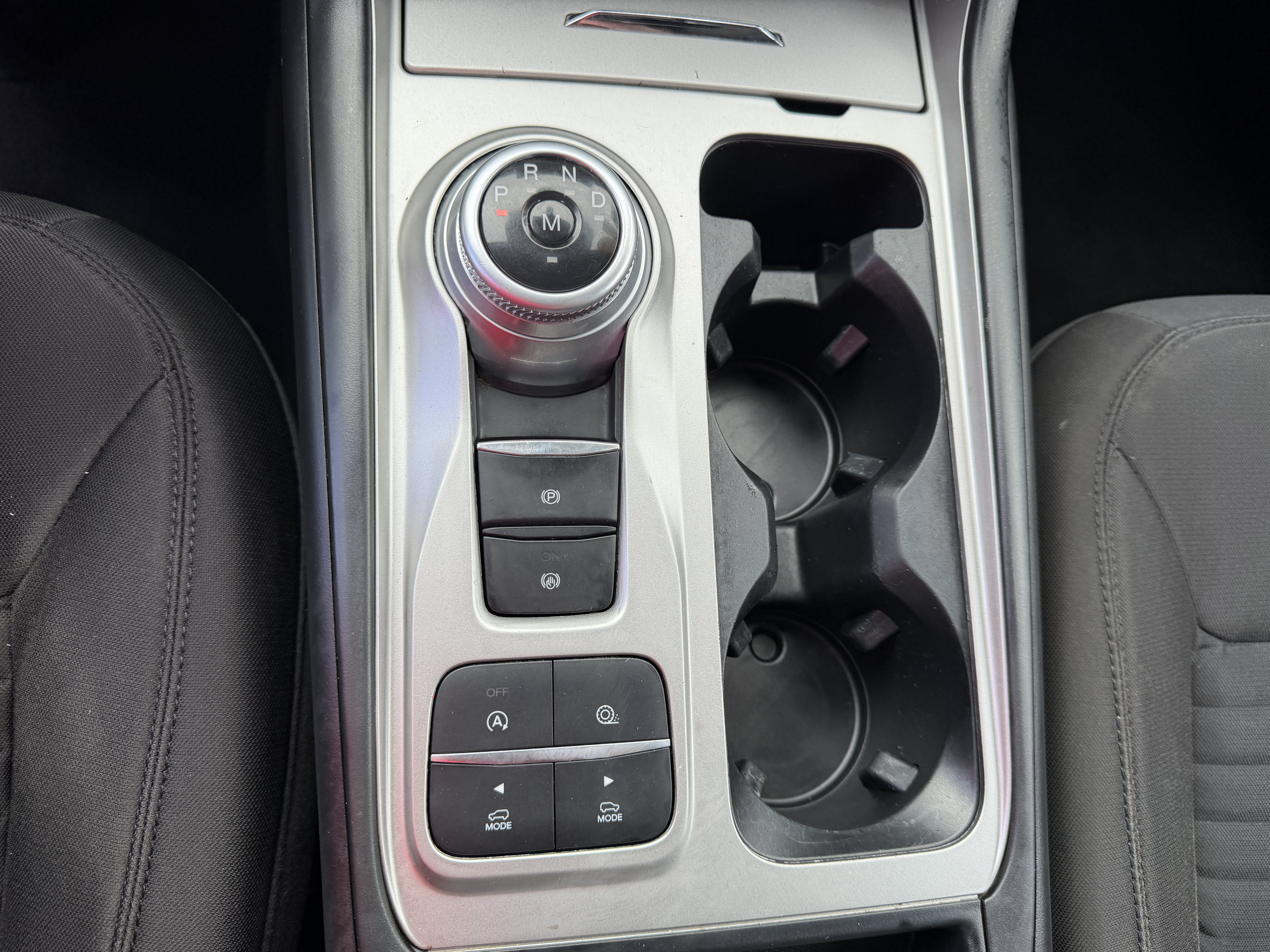 Used 2020 Ford Explorer XLT RWD image 24