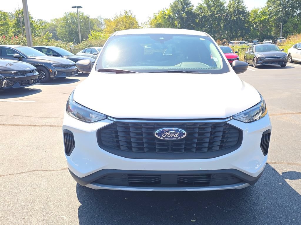 Used 2025 Ford Escape Active FWD image 8