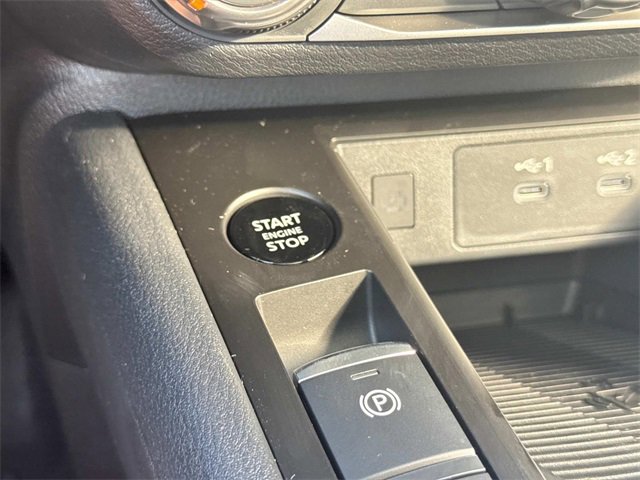 New 2025 Nissan Kicks SV w/ SV Premium Package image 33