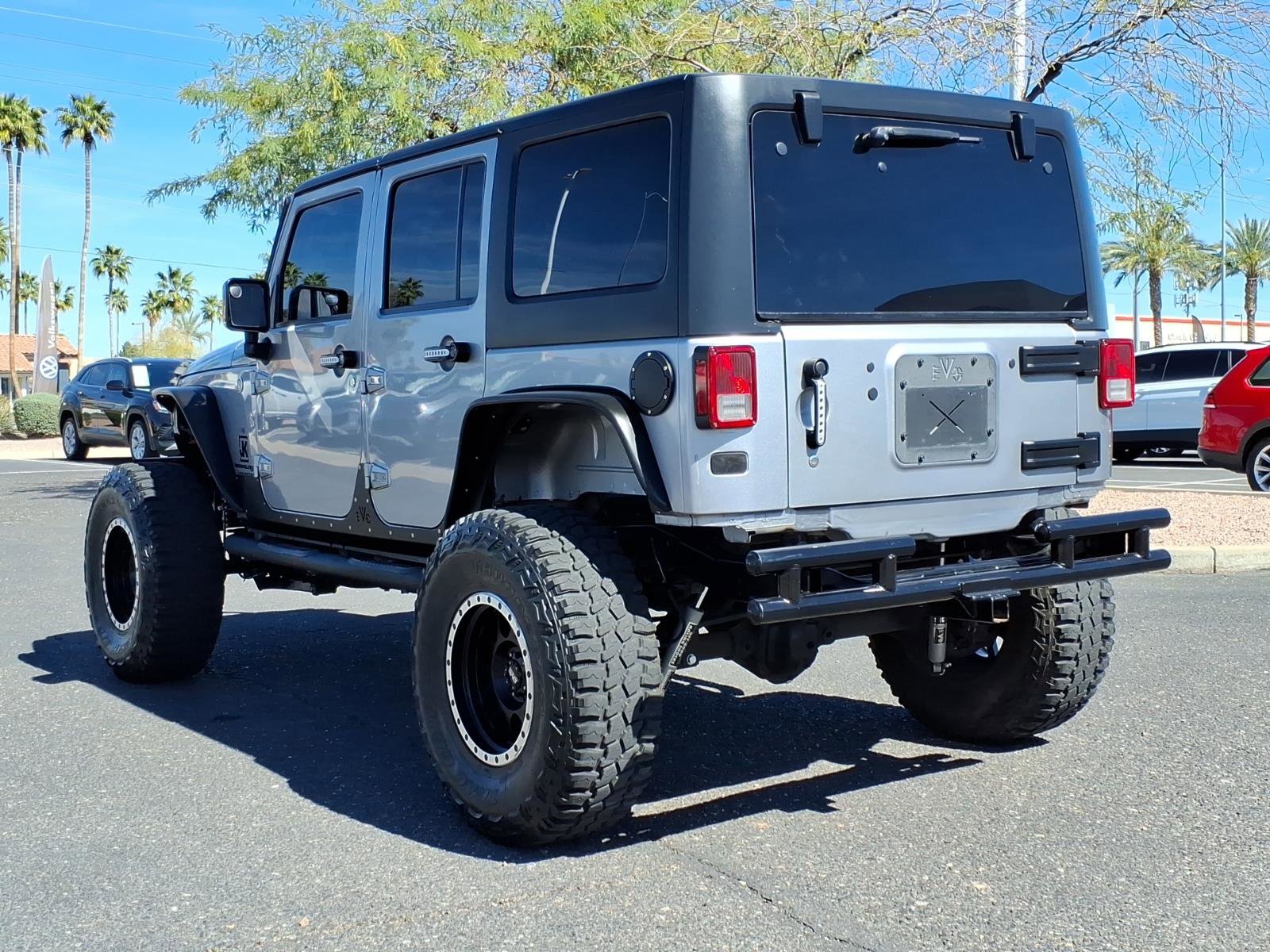 Used 2018 Jeep Wrangler Unlimited Sport S AWD/4WD image 5