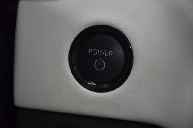 Used 2025 Toyota Sequoia Capstone AWD/4WD image 17