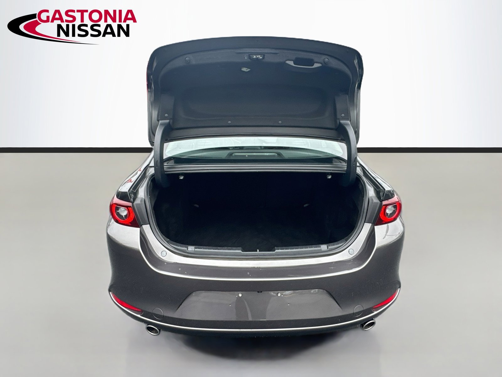 Used 2024 MAZDA MAZDA3 s FWD image 33