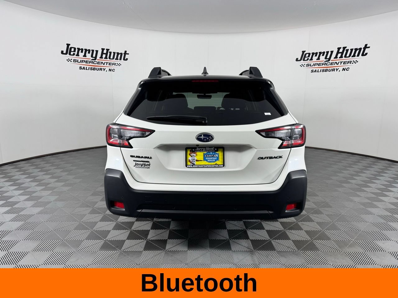 Used 2025 Subaru Outback Onyx Edition AWD/4WD image 8