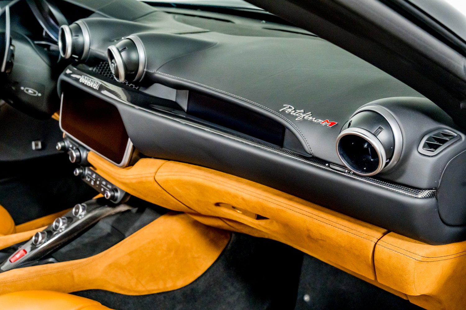 Used 2023 Ferrari Portofino M RWD image 37