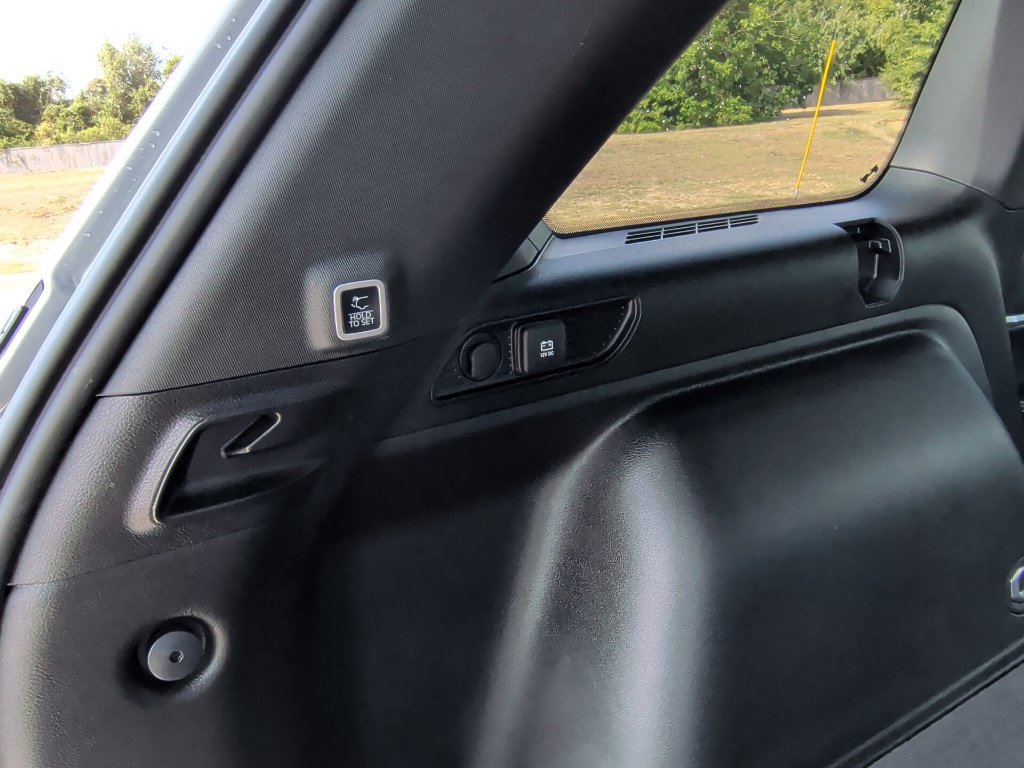 Used 2024 Jeep Grand Cherokee Limited RWD image 42
