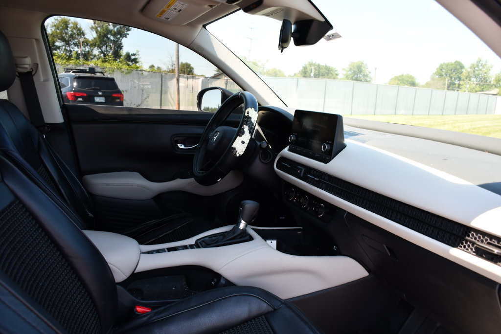 Used 2024 Honda HR-V LX image 30