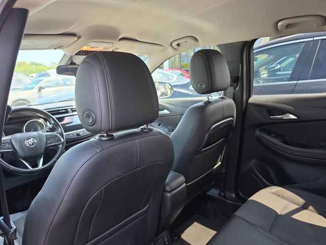 Used 2021 Buick Encore GX Preferred w/ Sport Touring Package FWD image 12