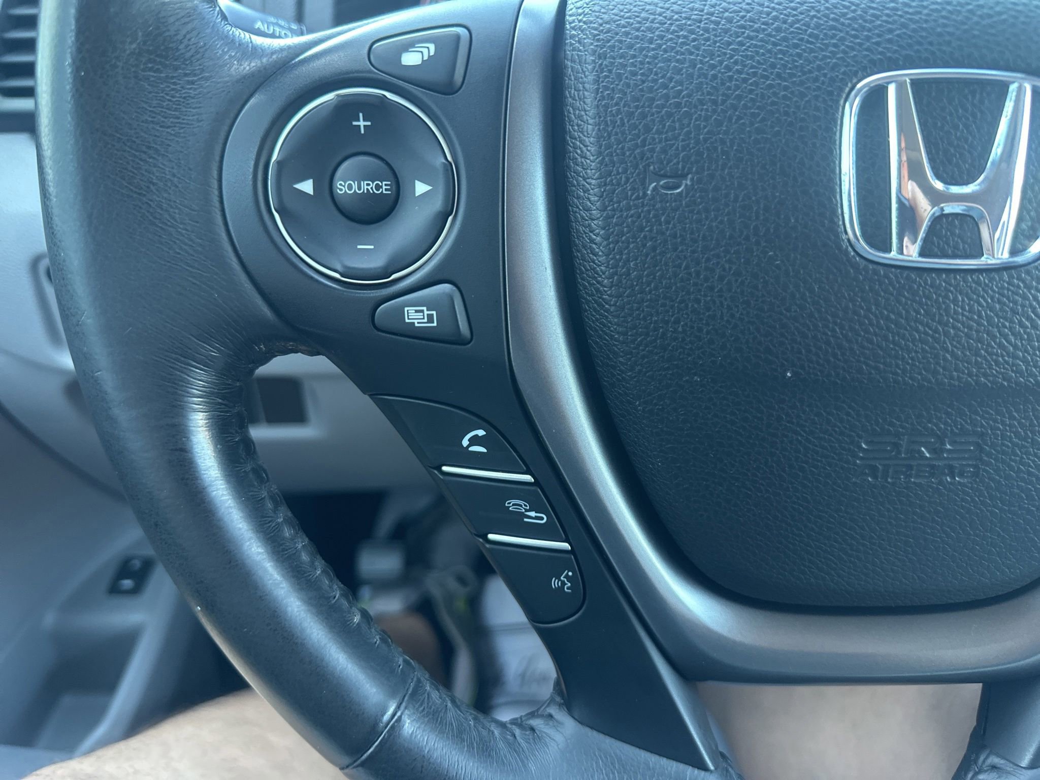 Used 2018 Honda Pilot EX-L image 33