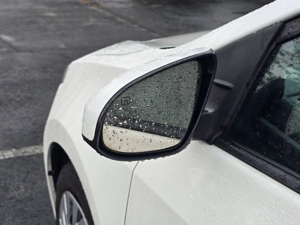 Used 2019 Toyota Corolla LE FWD image 25