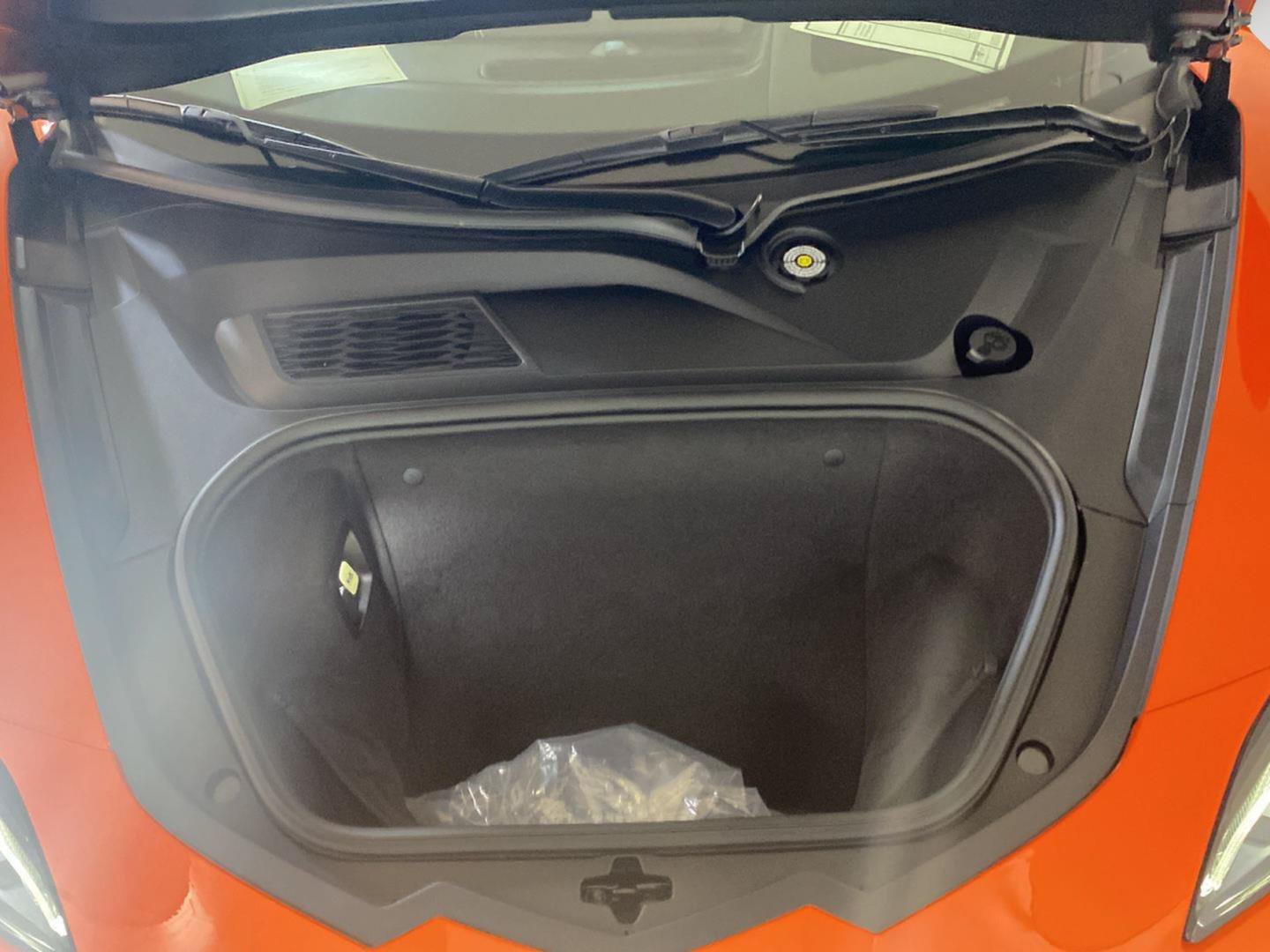 Certified 2020 Chevrolet Corvette Stingray Preferred Cpe w/ 2LT Preferred Equipment Group RWD image 40