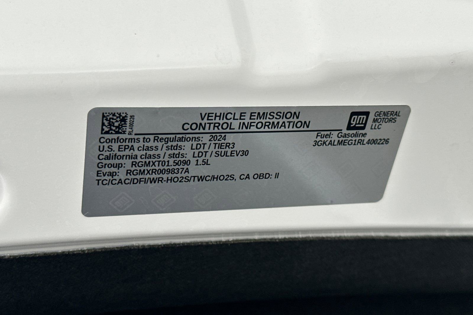 Used 2024 GMC Terrain SLE w/ Elevation Edition image 28