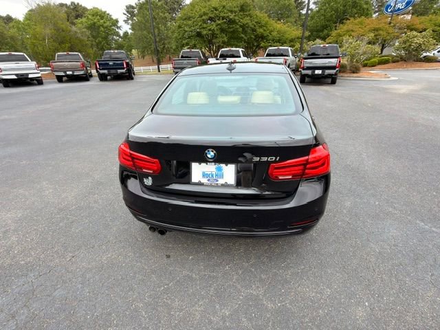 Used 2017 BMW 330i Sedan RWD image 14