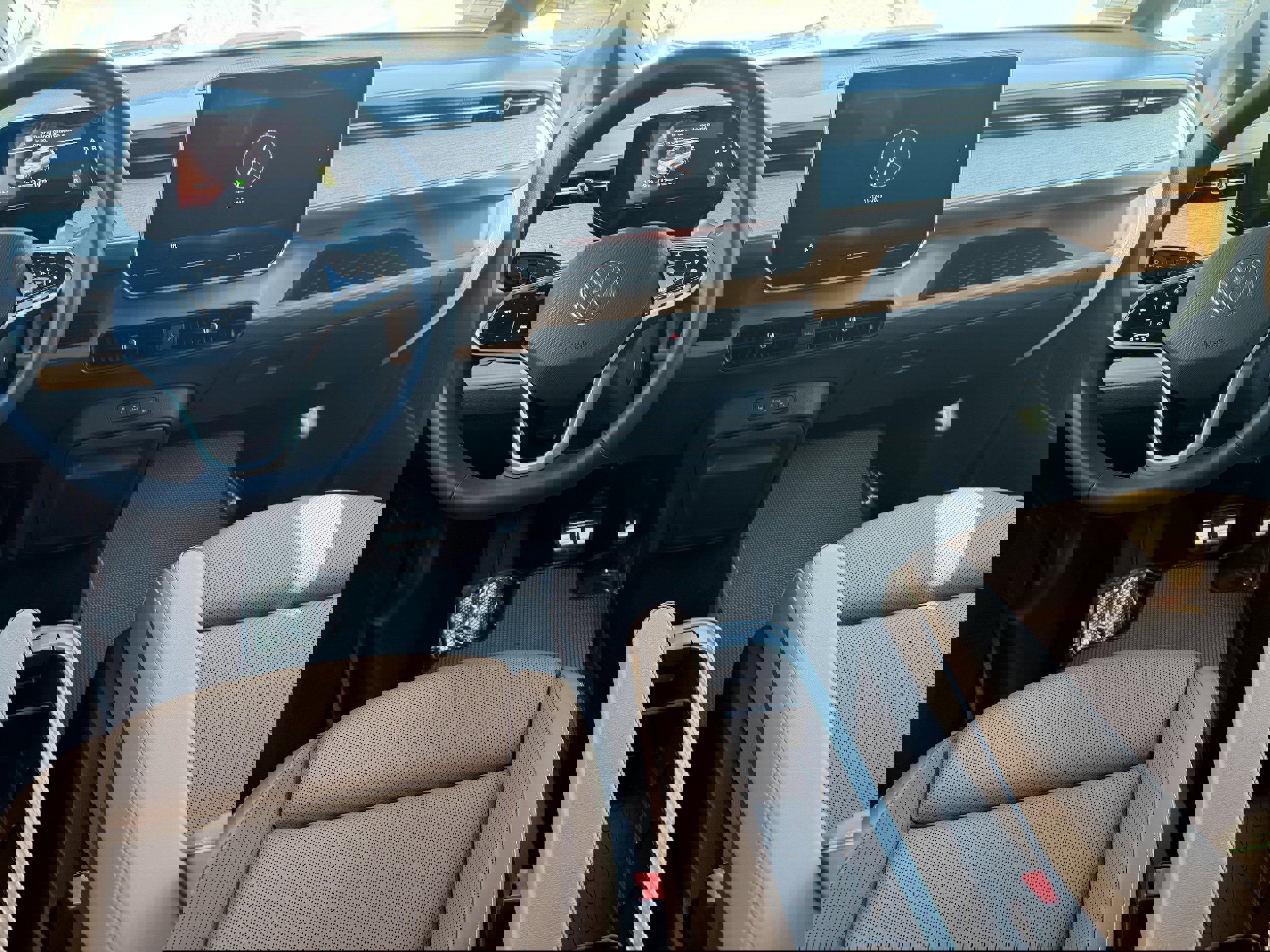 New 2025 Volkswagen ID. Buzz Pro S image 13