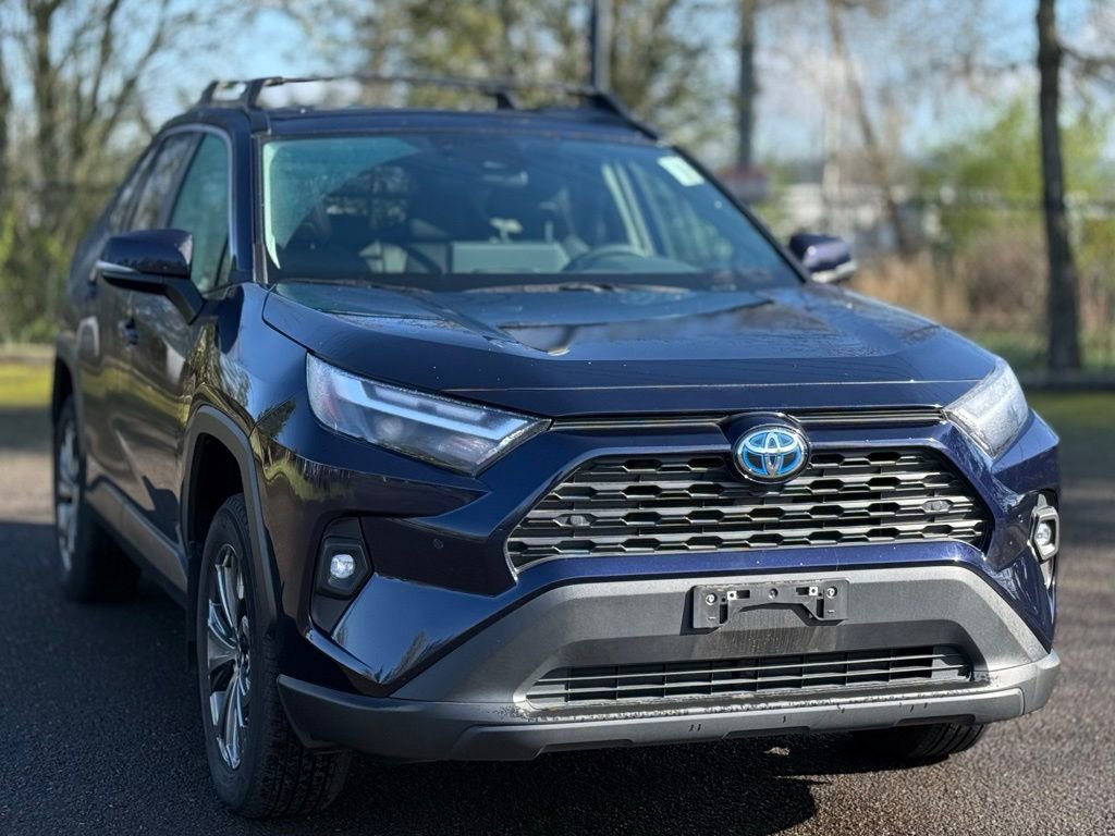 Used 2024 Toyota RAV4 XLE Premium w/ Weather Package image 7