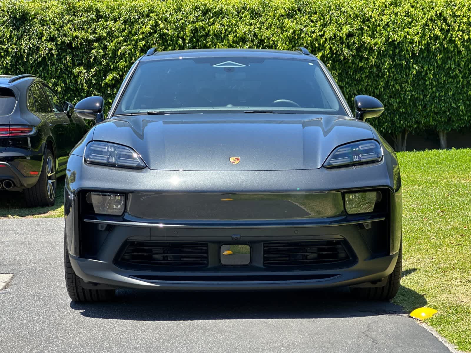 New 2026 Porsche Macan GTS Electric AWD/4WD image 11