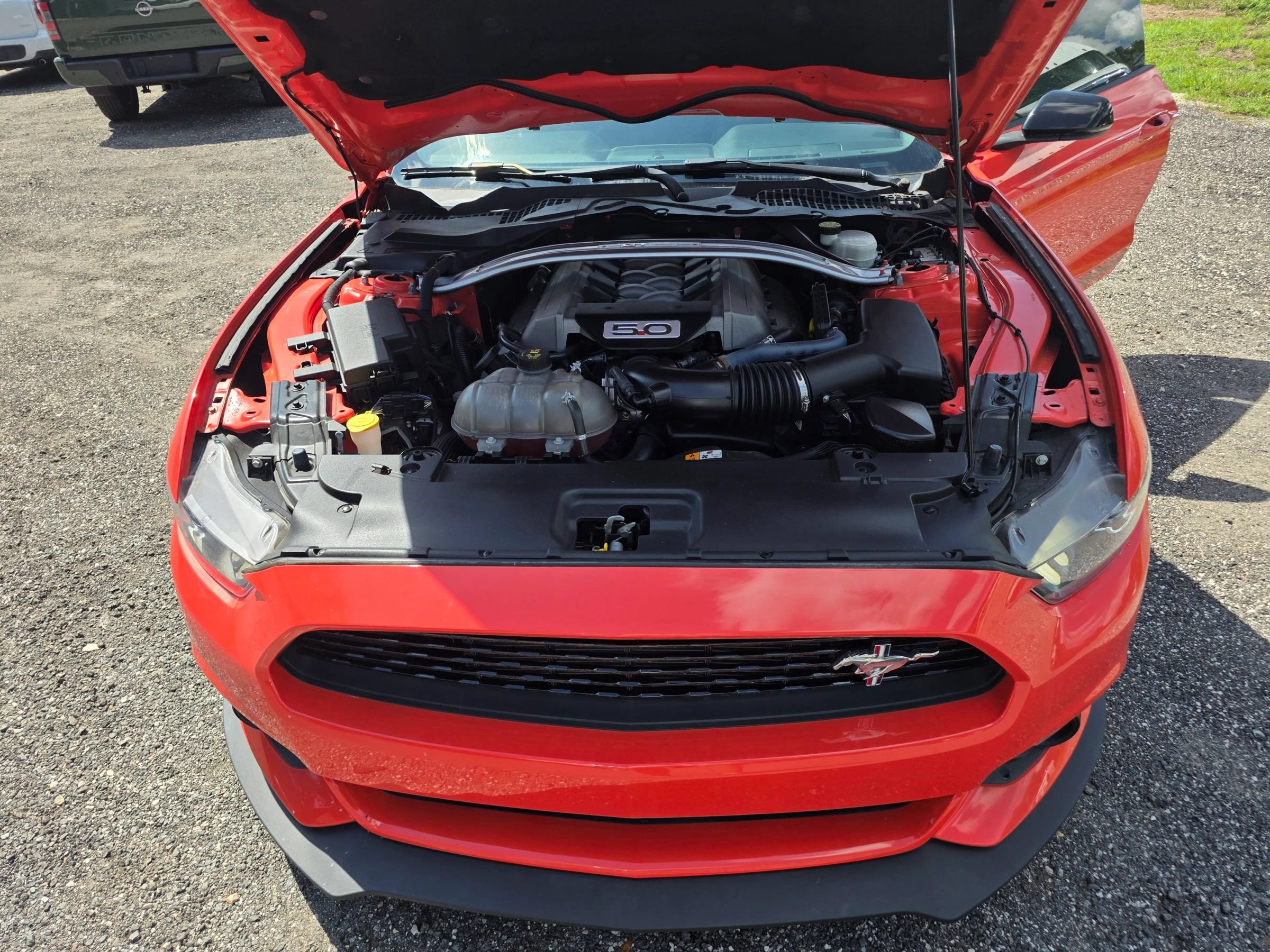 Used 2016 Ford Mustang GT Premium RWD image 31