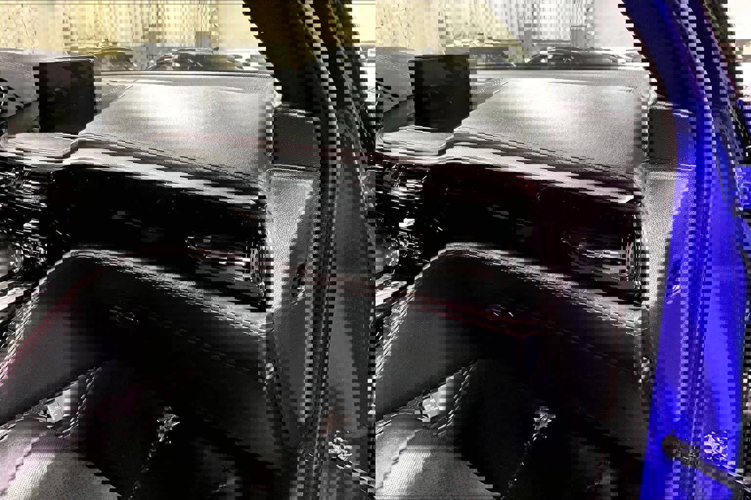 Used 2022 Acura MDX A-Spec image 18