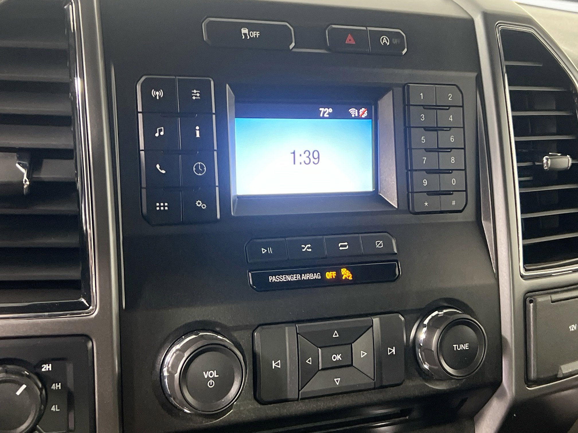 Used 2018 Ford F150 XLT image 27
