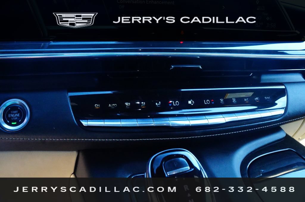 Used 2024 Cadillac Escalade Premium Luxury w/ Performance Package AWD/4WD image 13