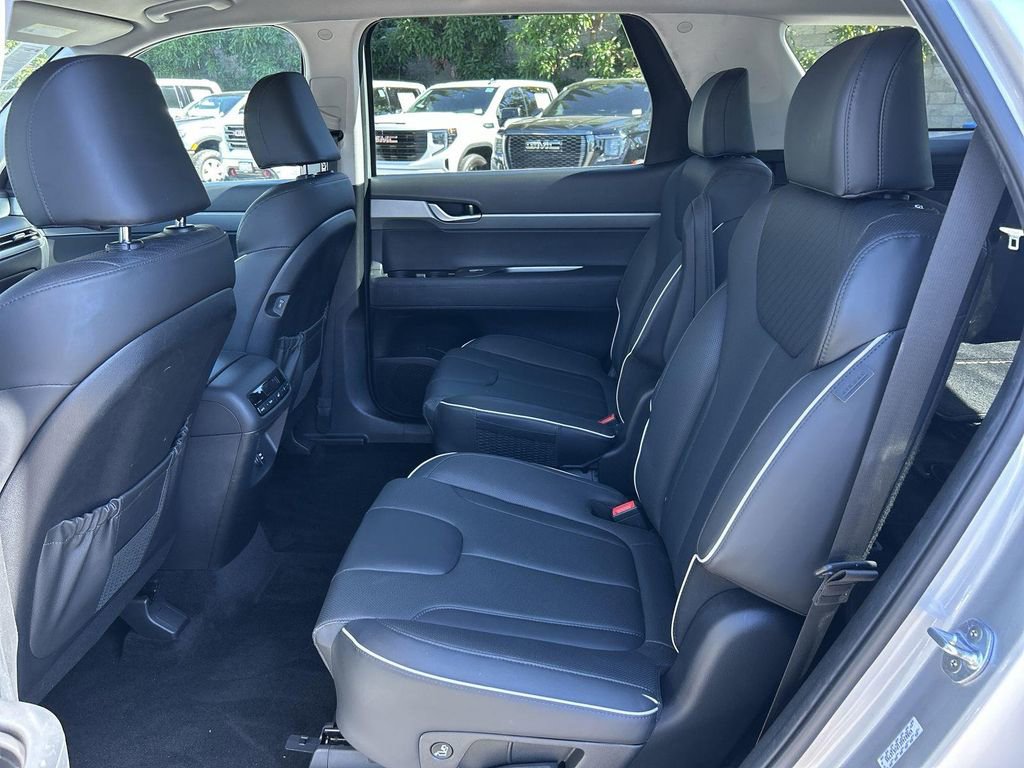 Used 2023 Hyundai Palisade SEL w/ Cargo Package image 27