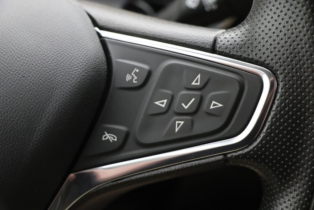 Used 2020 Chevrolet Equinox LT AWD/4WD image 19