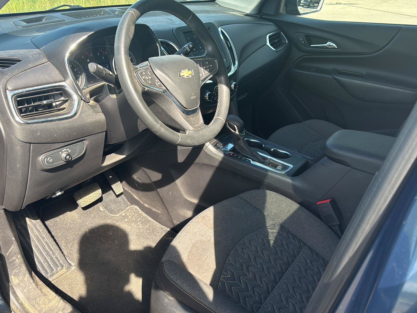 Used 2024 Chevrolet Equinox LT AWD/4WD image 11