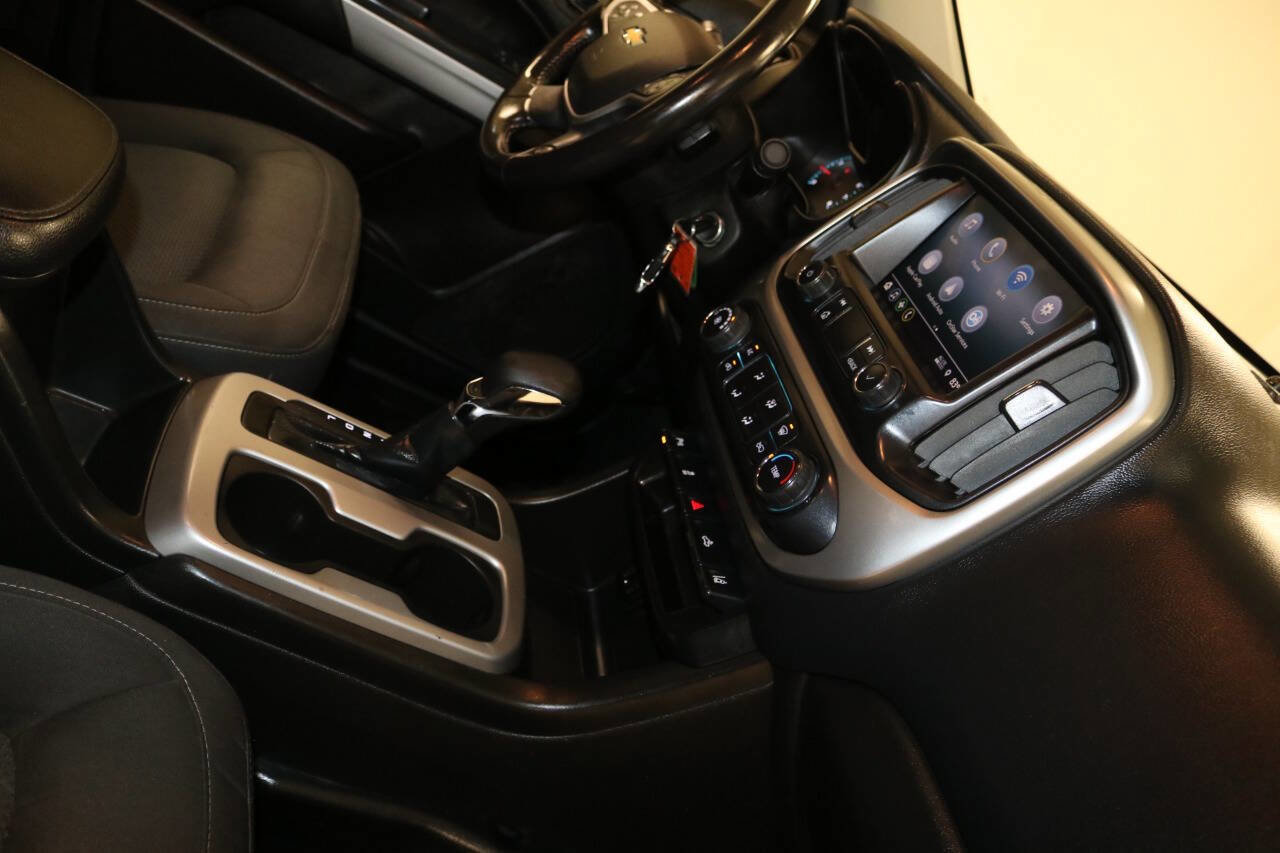 Used 2022 Chevrolet Colorado LT w/ Fleet Safety Package image 43