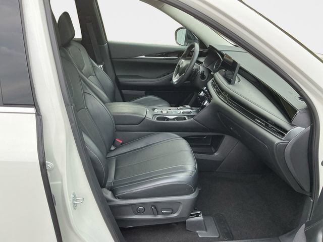 Used 2023 INFINITI QX60 Pure image 16