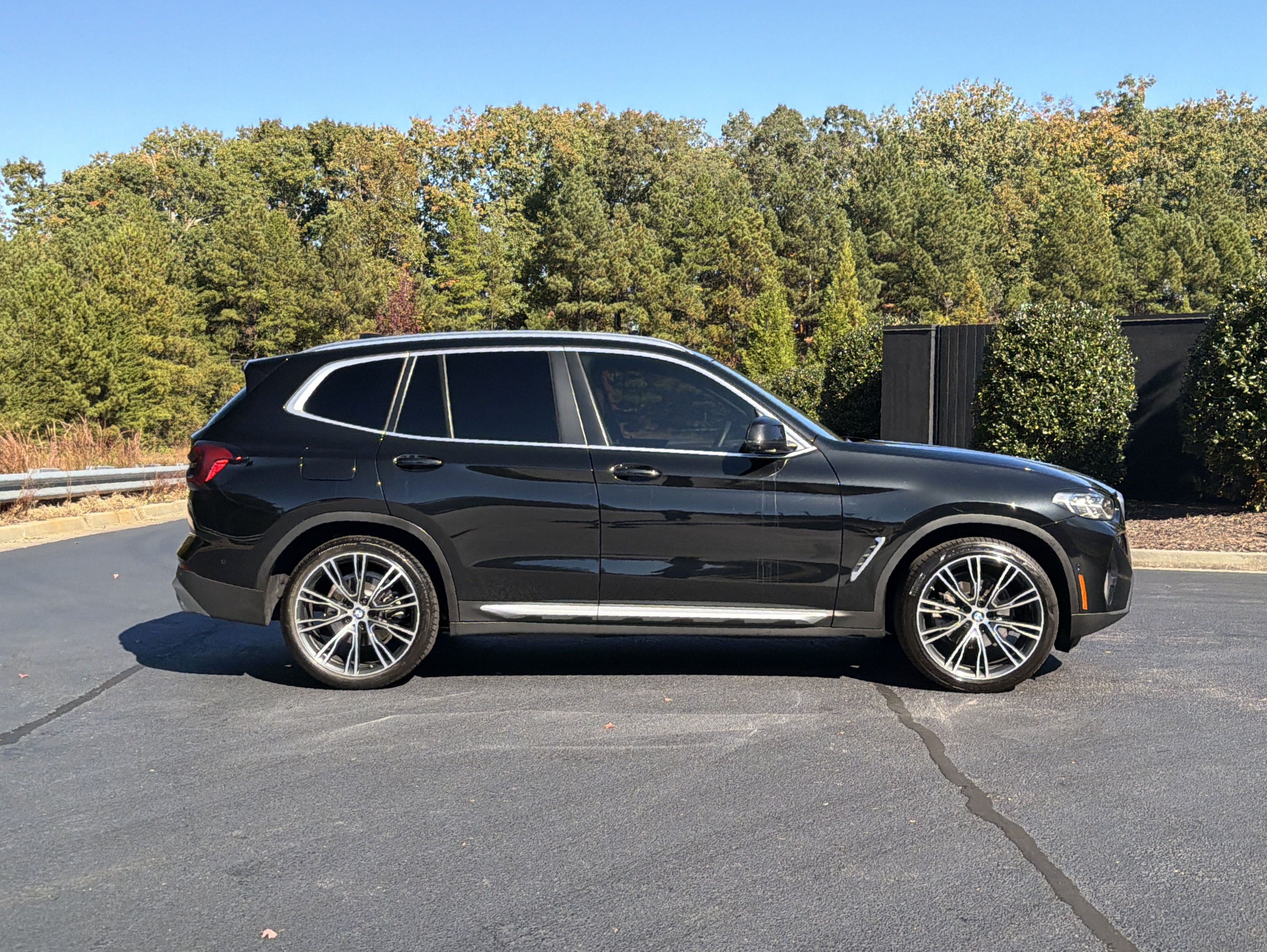 Used 2024 BMW X3 sDrive30i w/ Convenience Package w/ZPA RWD image 5