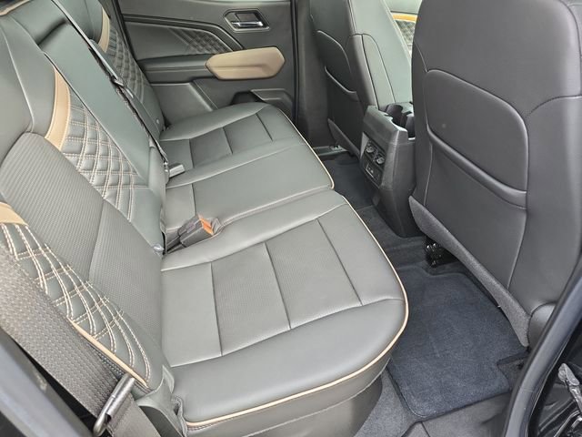 Used 2023 GMC Canyon Denali image 27