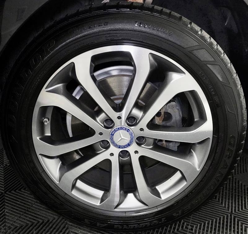 Used 2017 Mercedes-Benz GLE 350 4MATIC image 3