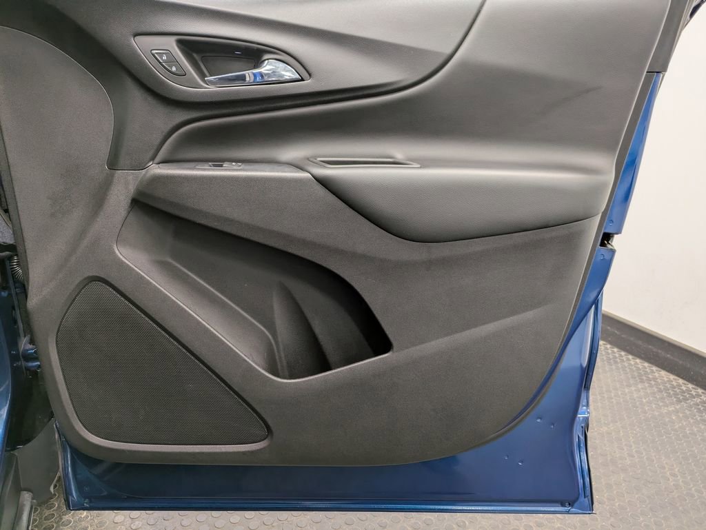 Used 2019 Chevrolet Equinox LT AWD/4WD image 28