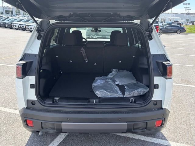 New 2026 Jeep Cherokee Laredo AWD/4WD image 7