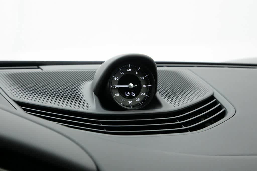 New 2025 Porsche Taycan Turbo AWD/4WD image 26