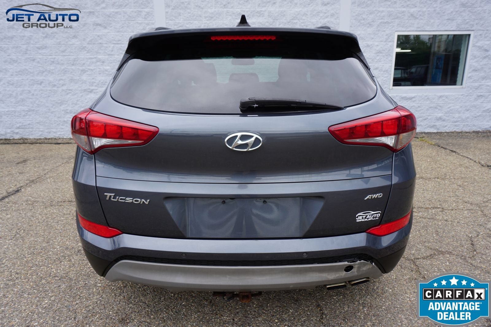 Used 2018 Hyundai Tucson Value AWD/4WD image 14