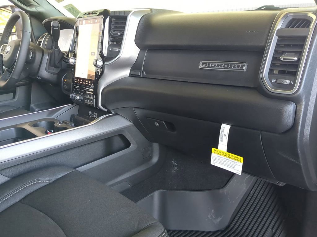New 2026 RAM 3500 Big Horn AWD/4WD image 21
