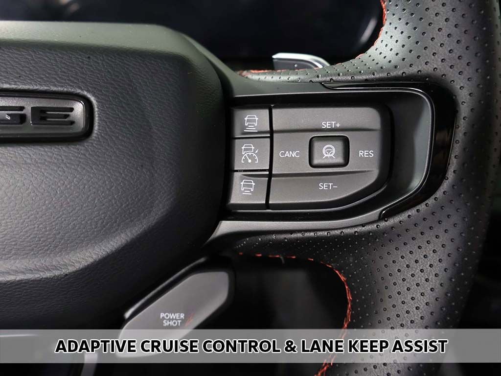 Used 2024 Dodge Charger R/T w/ Plus Group image 3