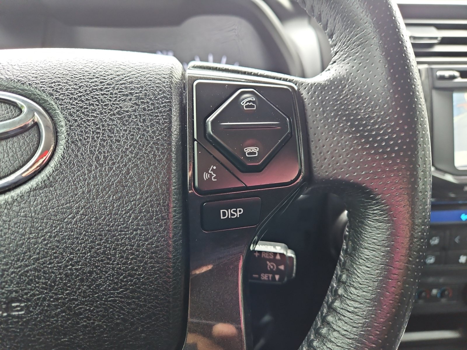Used 2019 Toyota 4Runner Limited AWD/4WD image 29