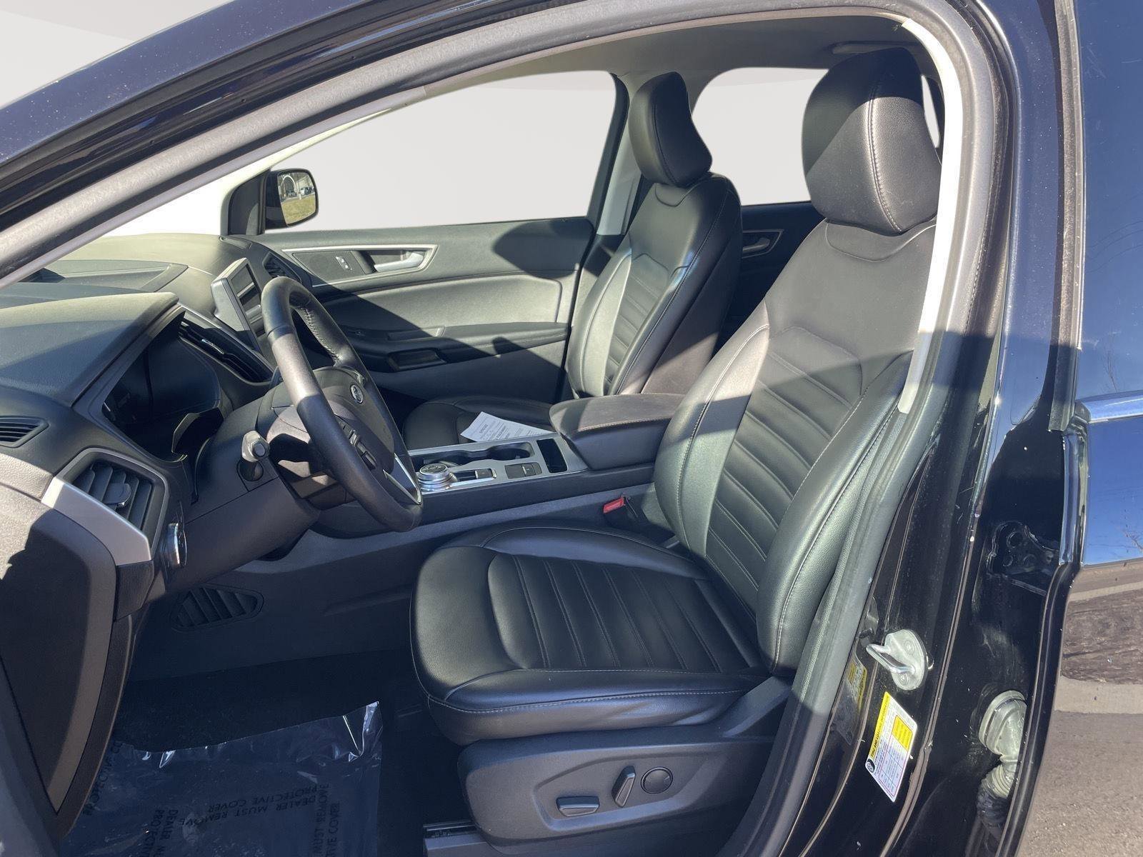 Used 2022 Ford Edge SEL AWD/4WD image 12